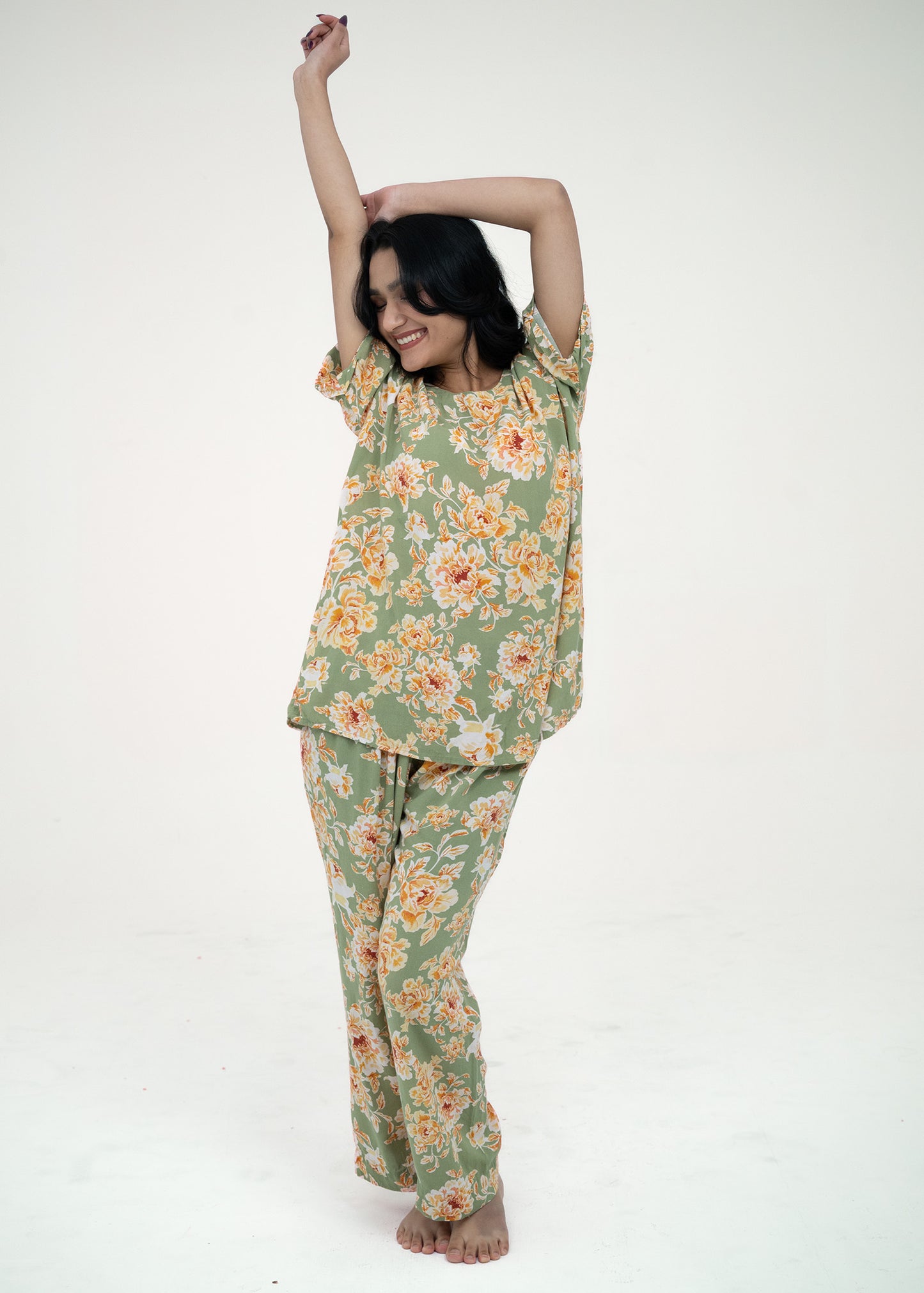 Linen Floral Soft Round Neck Comfort Fit Short Sleeve Pajama Set