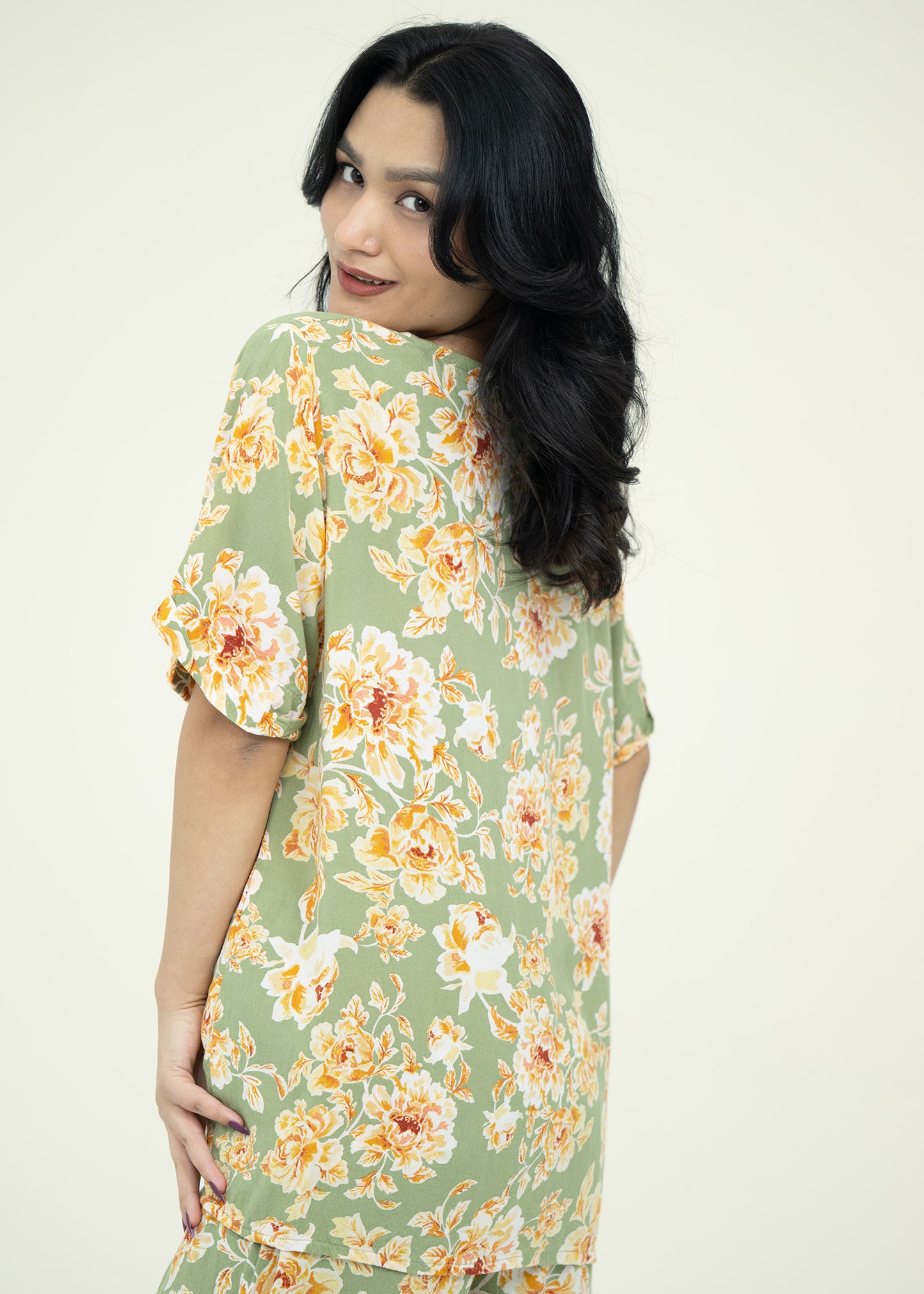 Linen Floral Soft Round Neck Comfort Fit Short Sleeve Pajama Set