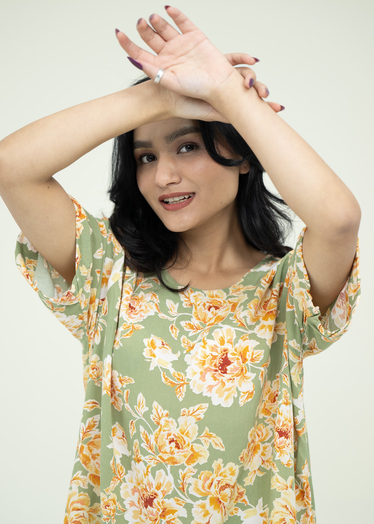 Linen Floral Soft Round Neck Comfort Fit Short Sleeve Pajama Set