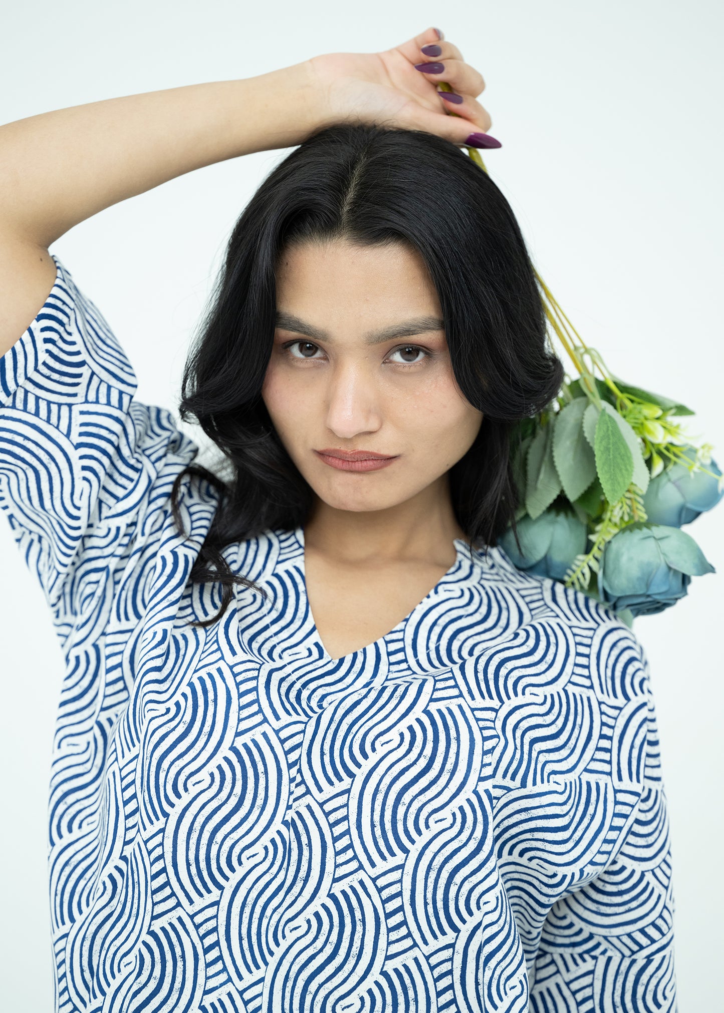 Linen Soft V-Neck Relaxed Fit Blue Printed Pajama Set